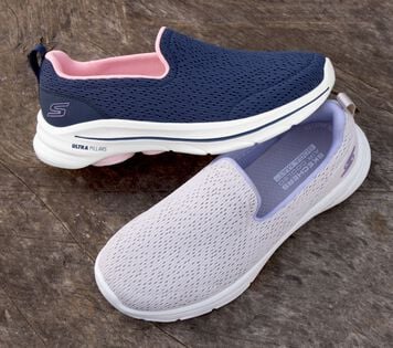 Women's Wide Width