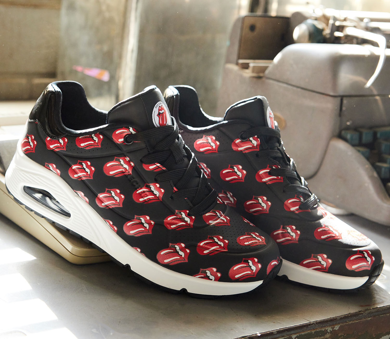 Sketchers that look like balenciaga's discount