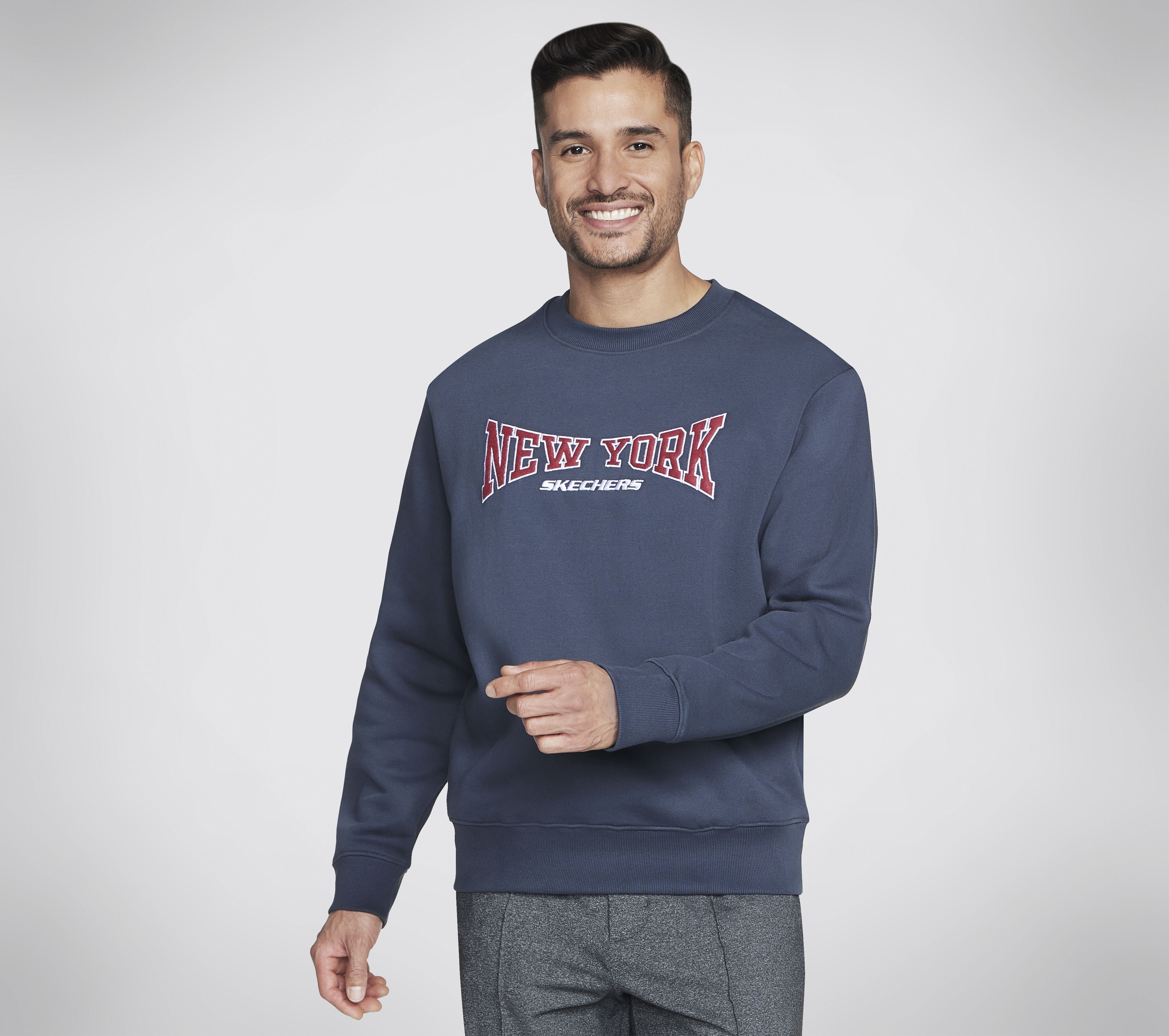 Skechers a new york top