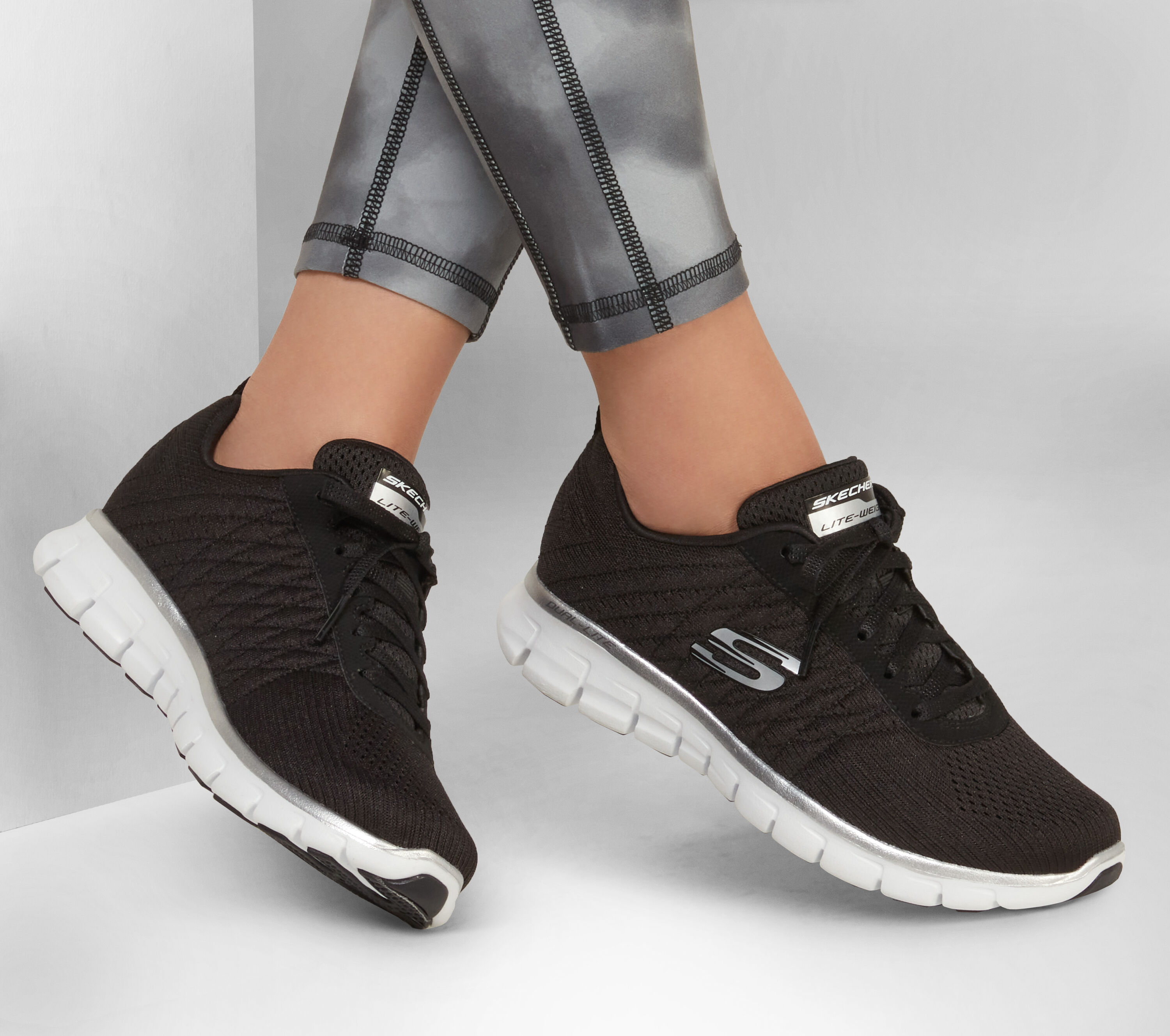 skechers synergy step it up