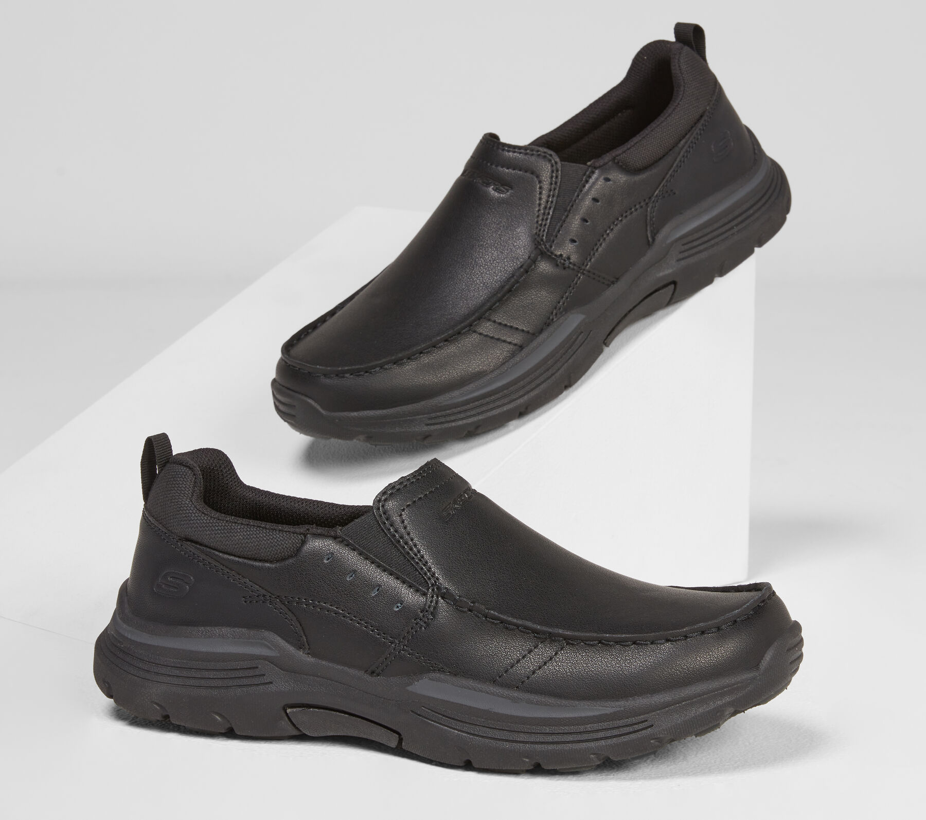 Shop the Relaxed Fit: Expended - Seveno | SKECHERS