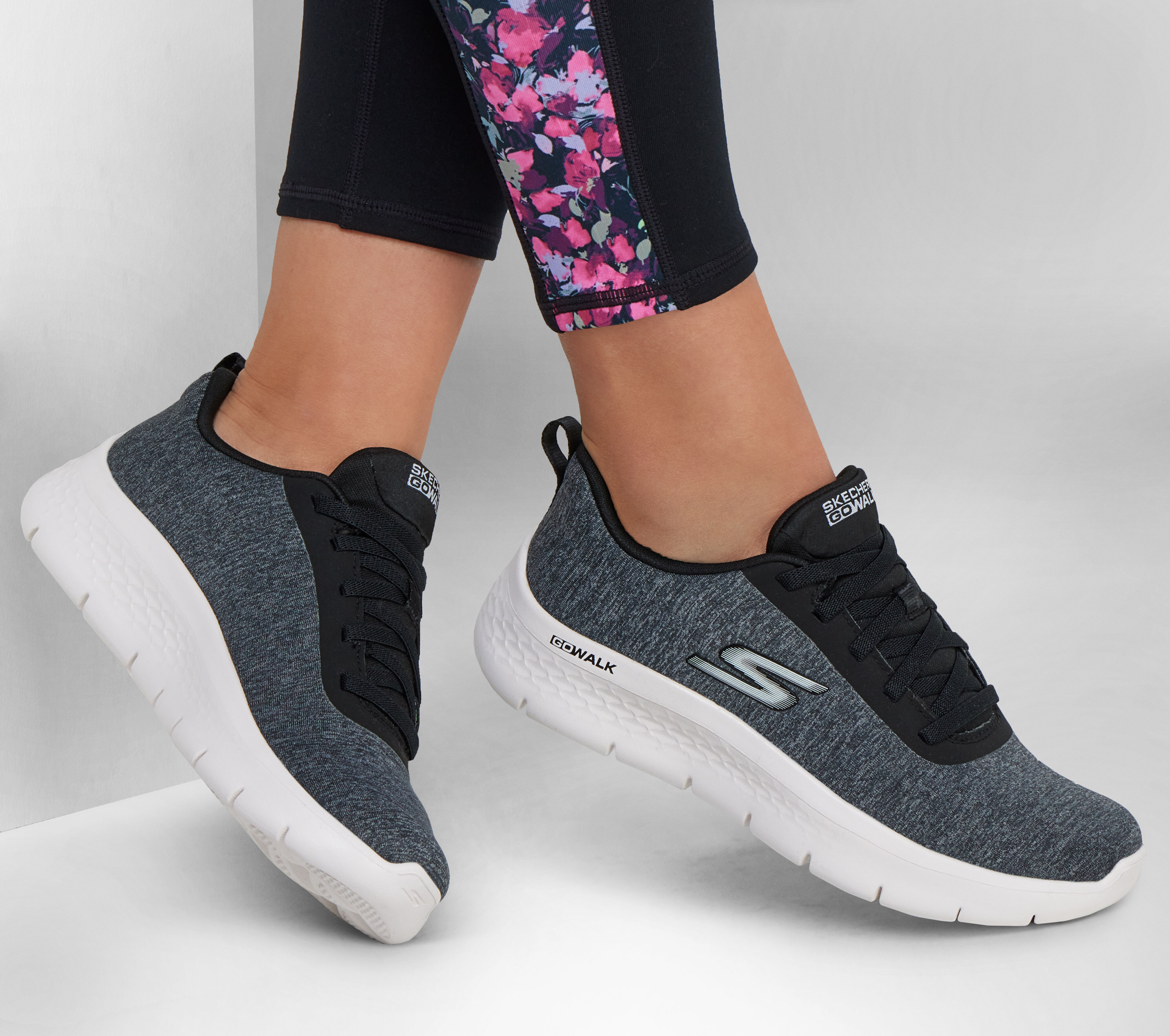 Skechers go walk mesh dazzle store