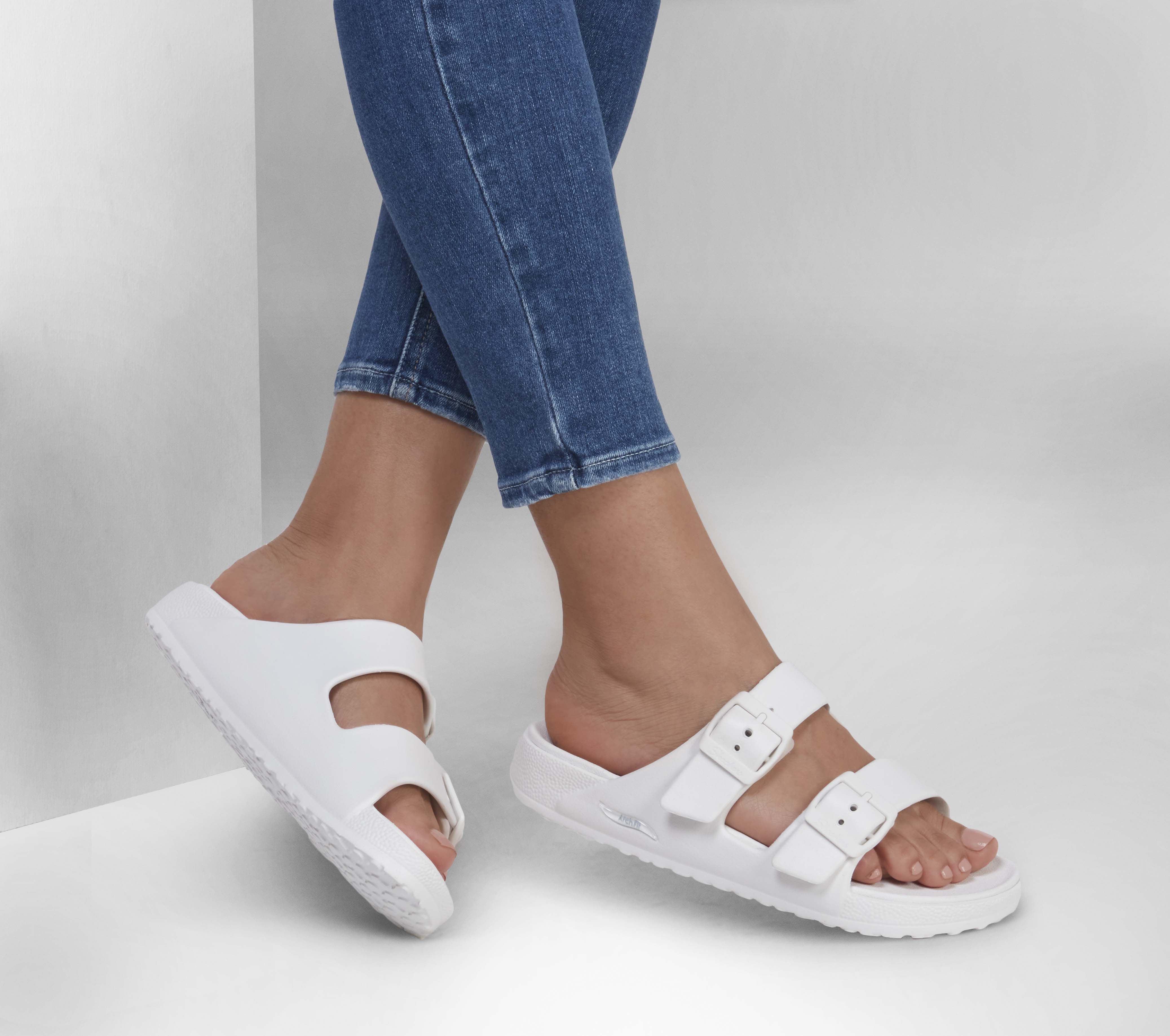 Skechers cali breeze top
