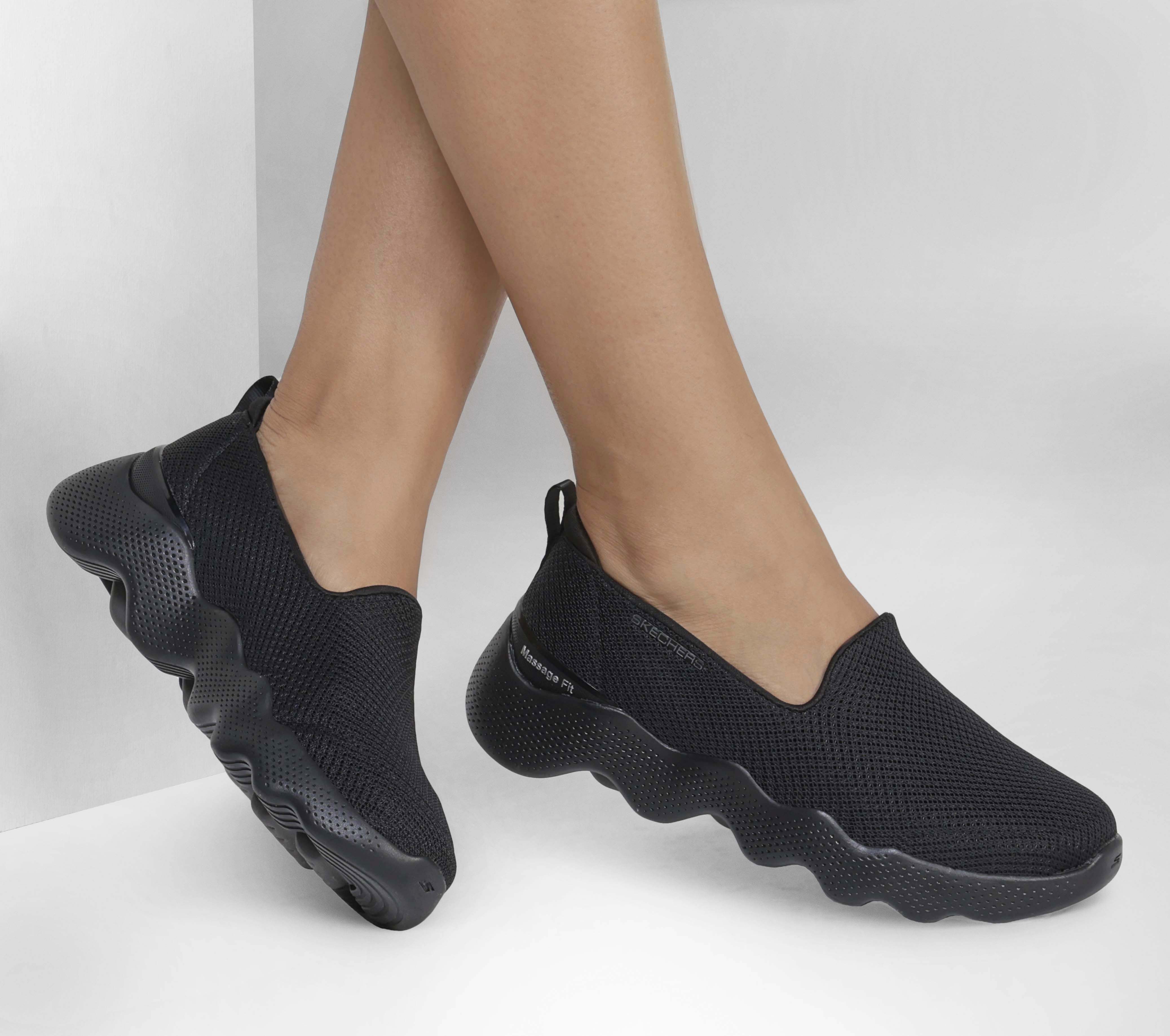Skecher massage fit