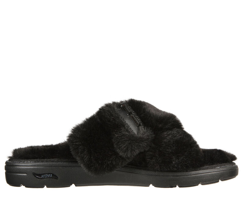 skechers.com | Skechers GO Lounge: Arch Fit Lounge - First Rate