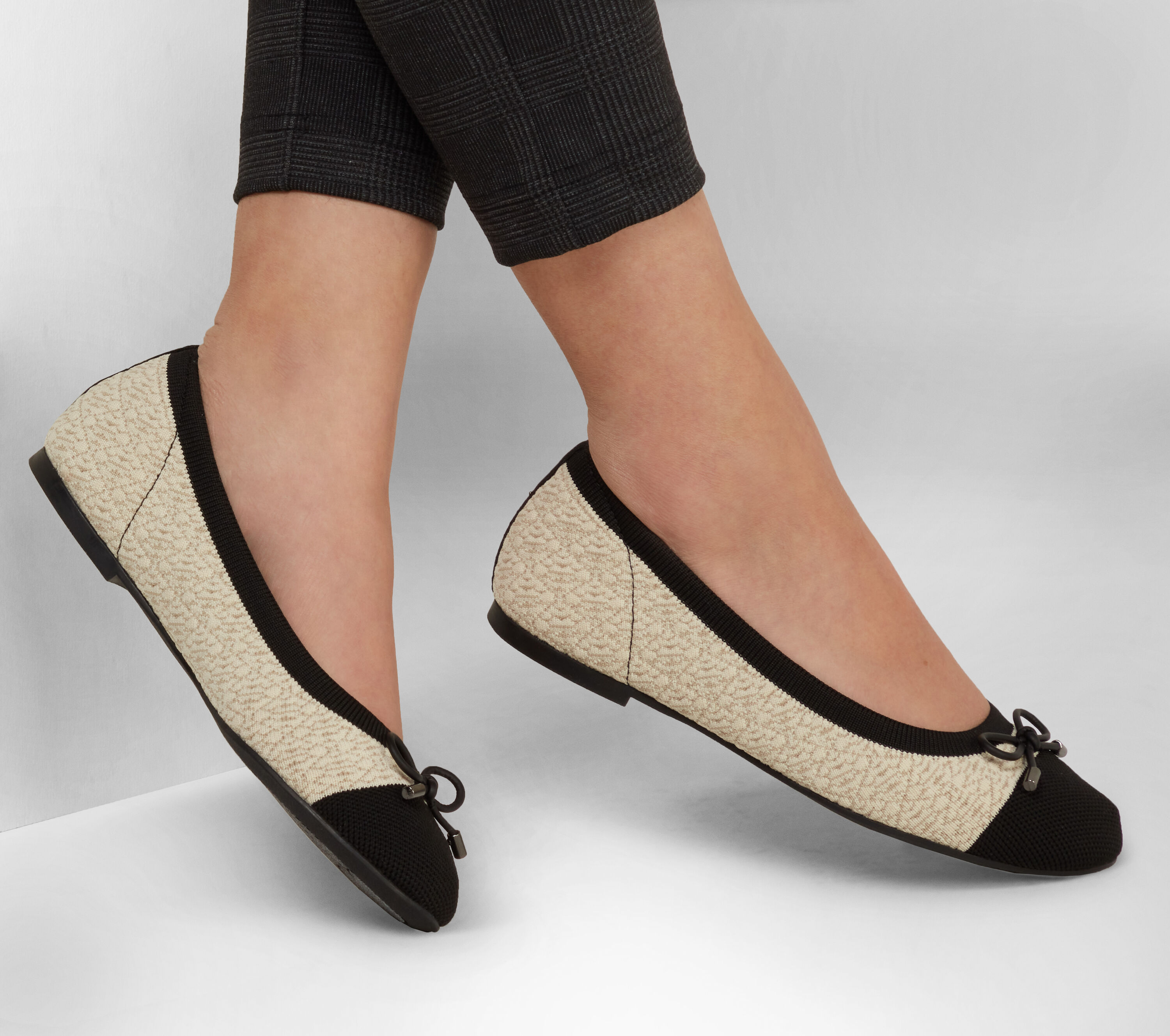 skechers cleo jogger