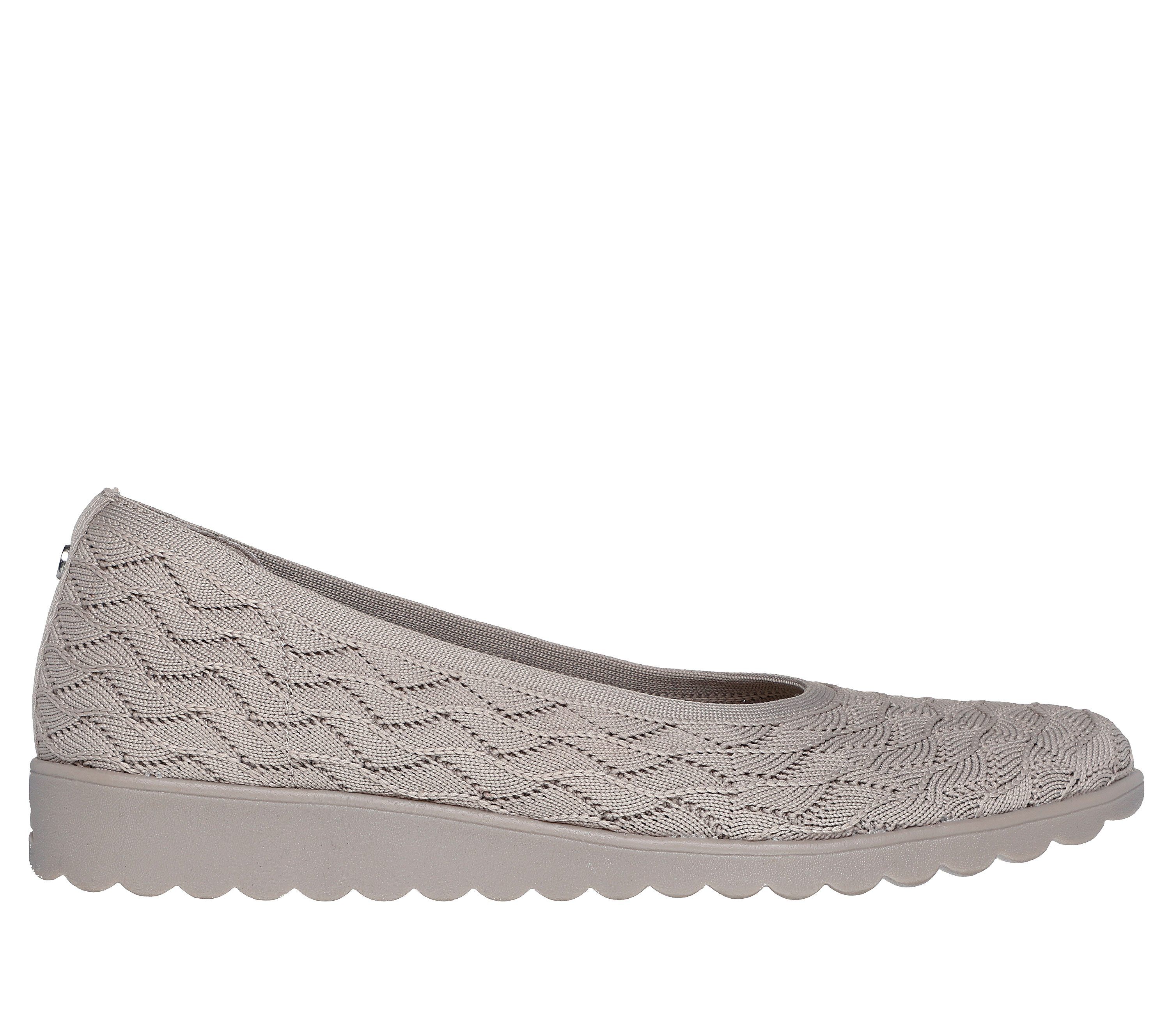 Sketchers for new arrivals flat feet