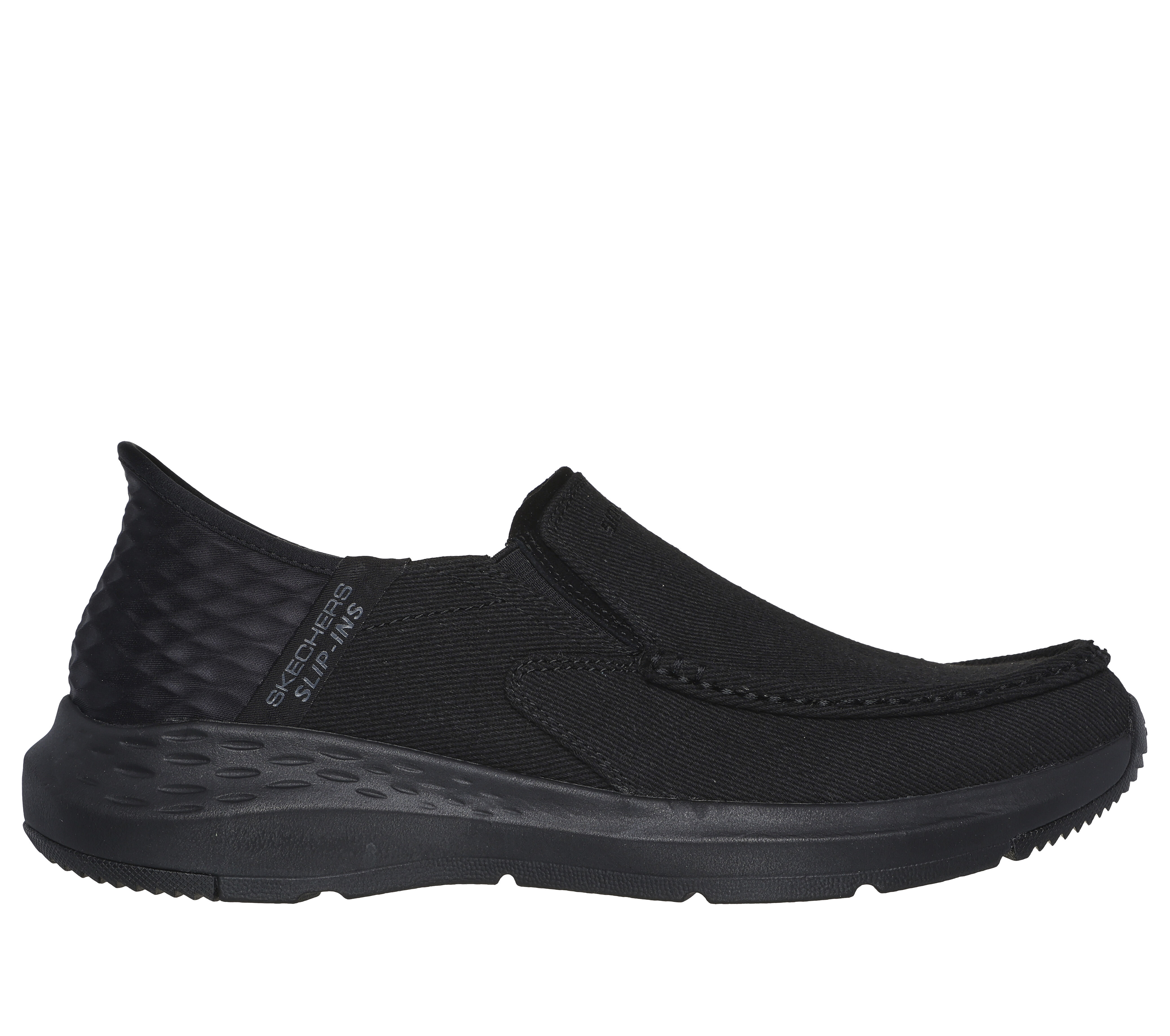 Skechers all black sneakers deals