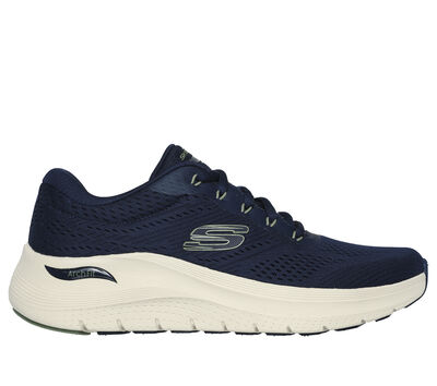 sketchers cross trainers