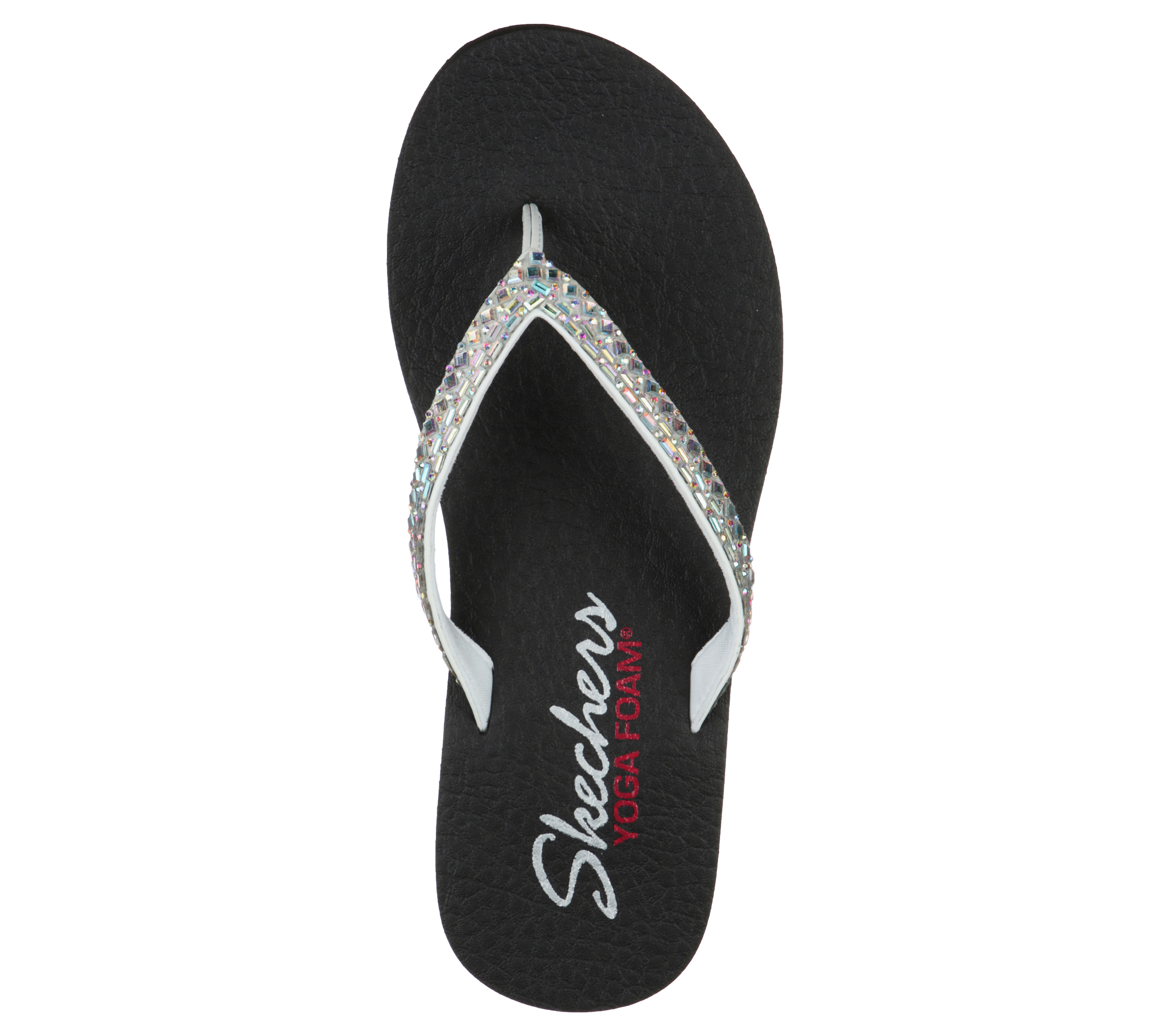 skechers yoga foam thongs