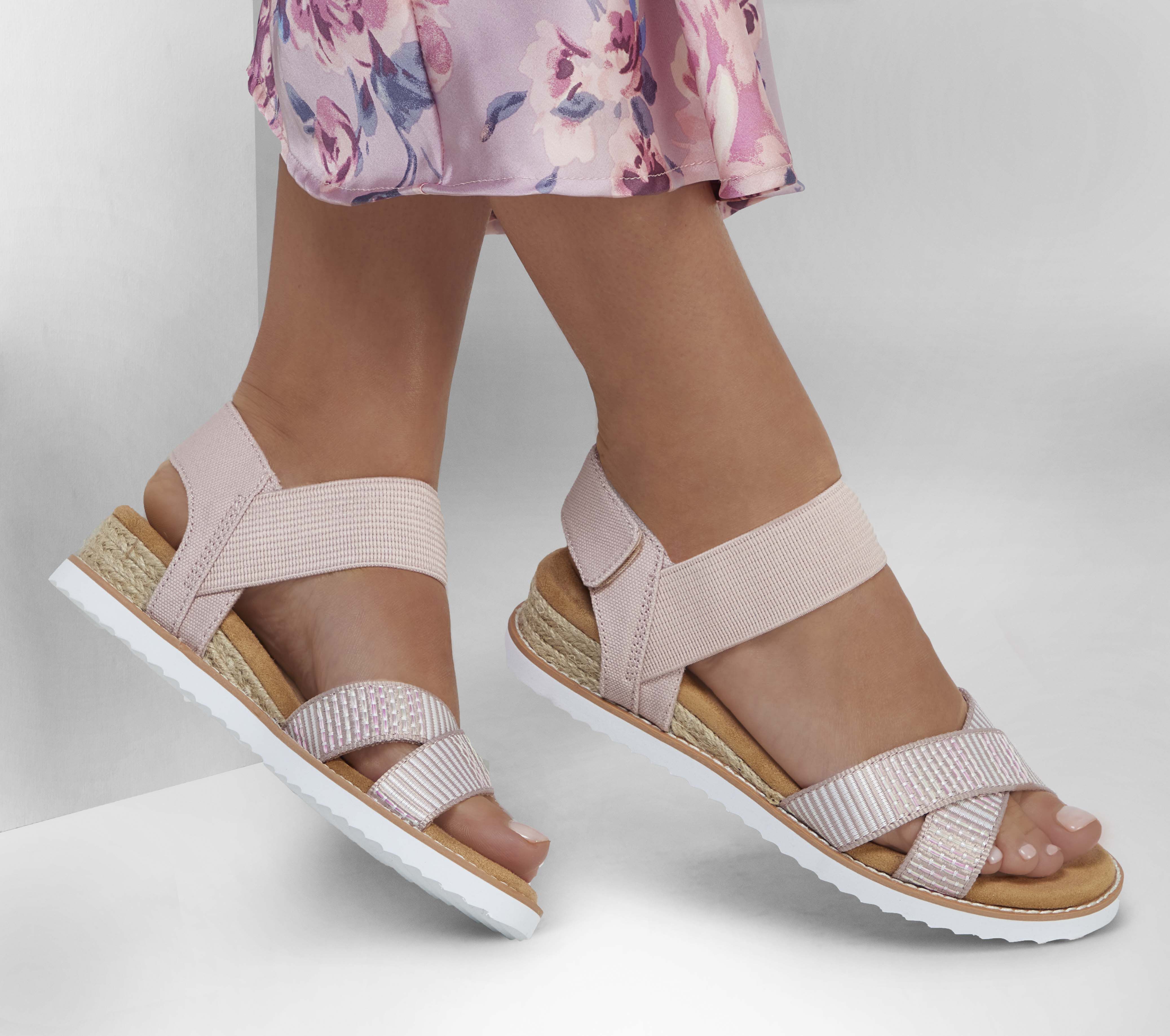 Skechers desert kiss online