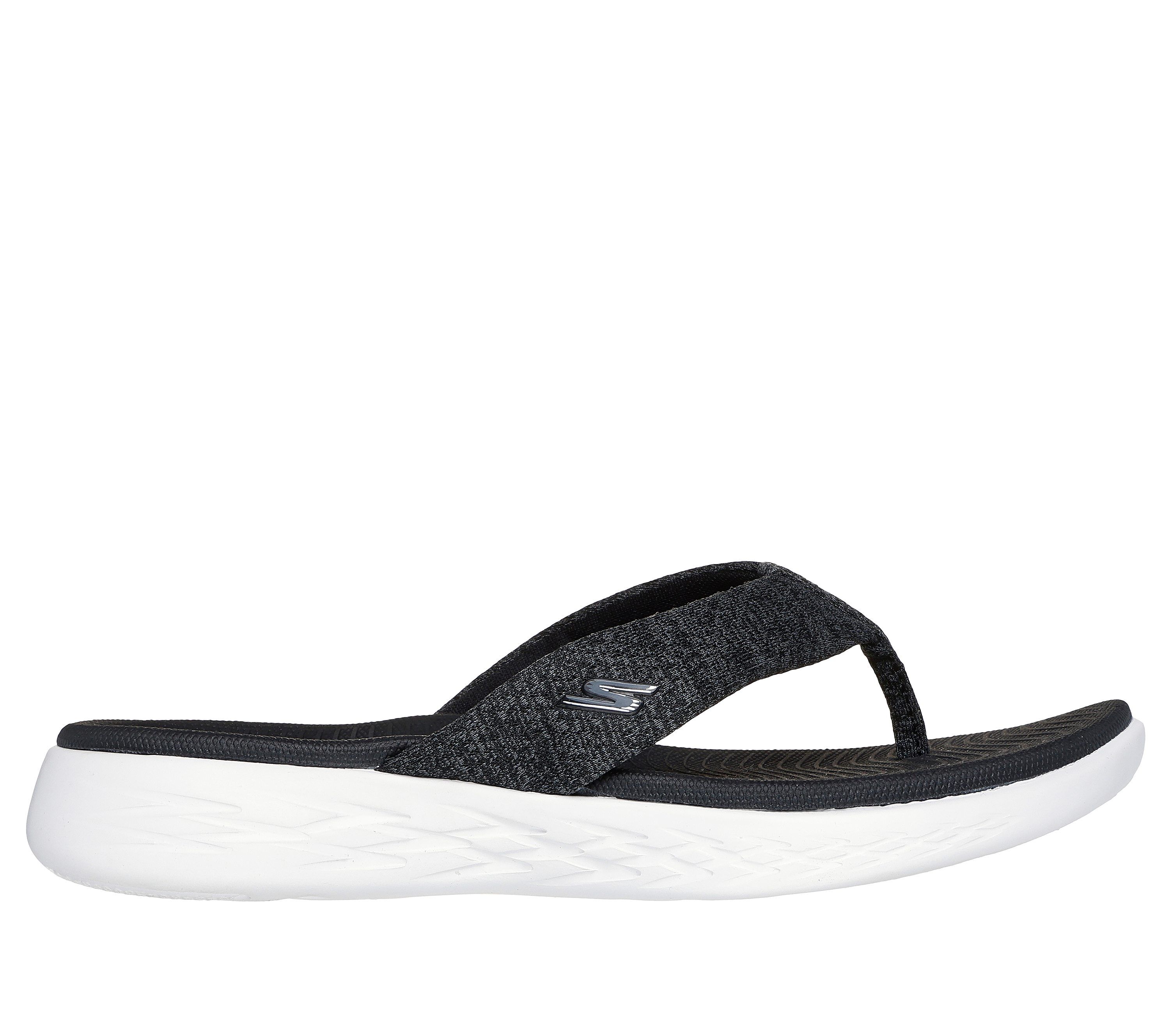 Skechers Women s On The Go 600 Preferred Thong Sandal Black White