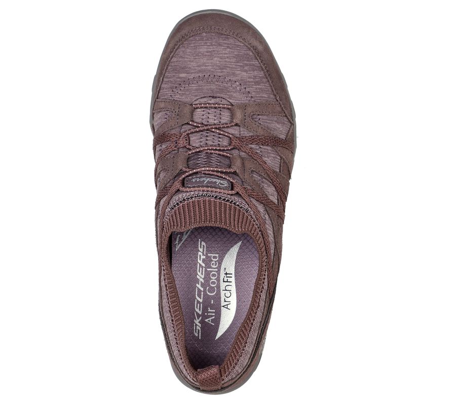 skechers arch fit comfy bold statement