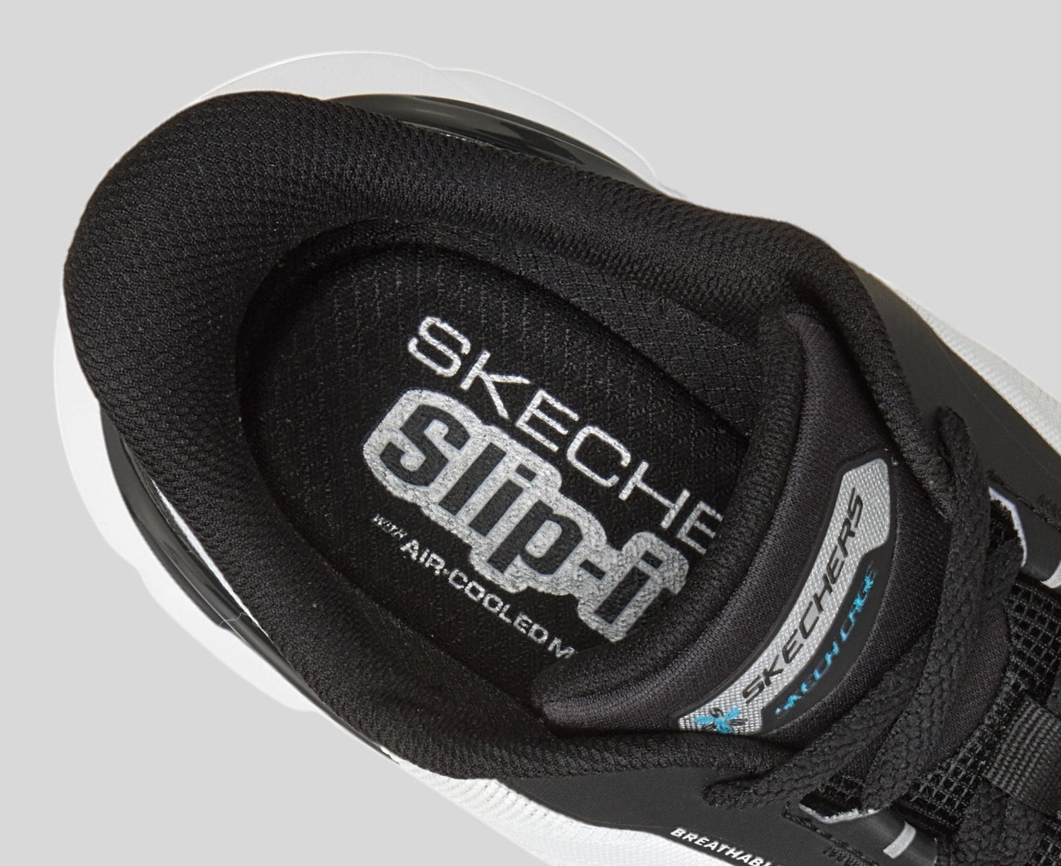 Skechers Slip-ins: Skech Cage