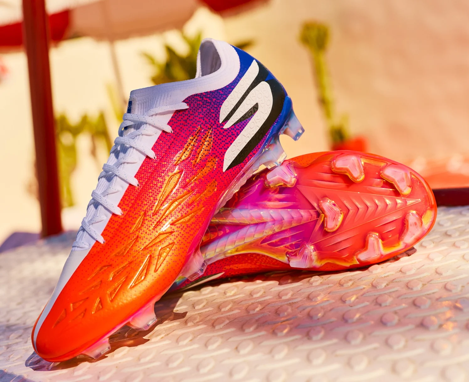 
Checking In with Skechers Soccer™: Meet the Stars and the Razor 2 Elite FG™ 


