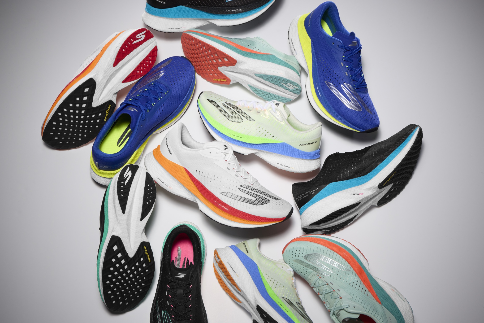 
The Legacy Reimagined: Meet the All-New Skechers AERO Razor™

