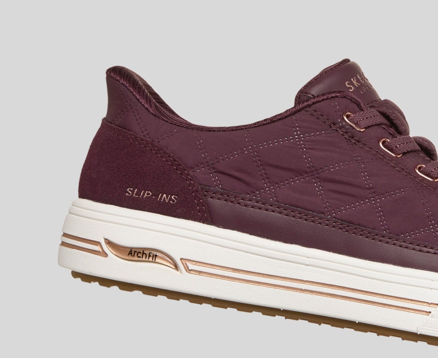 Skechers Slip-ins: Arch Fit Arcade - Cozy Fit Cuddle Steps