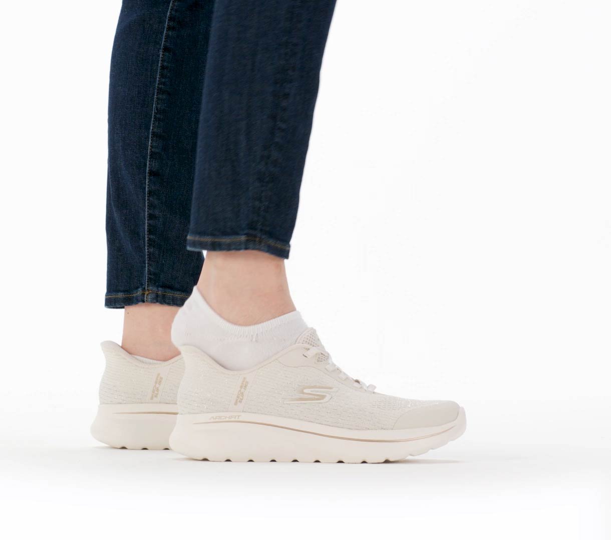 Skechers Slip-ins Relaxed Fit: GO WALK Arch Fit N-Joy - Ria image number 1