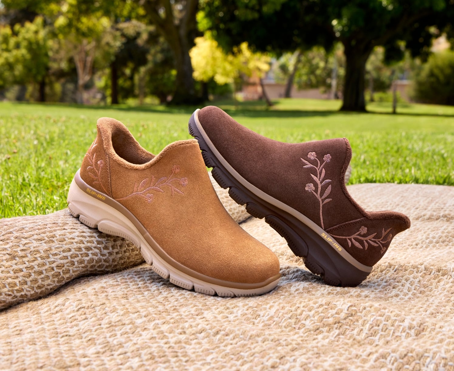 Skechers Slip-ins Relaxed Fit: Easy Going - Floral Moment