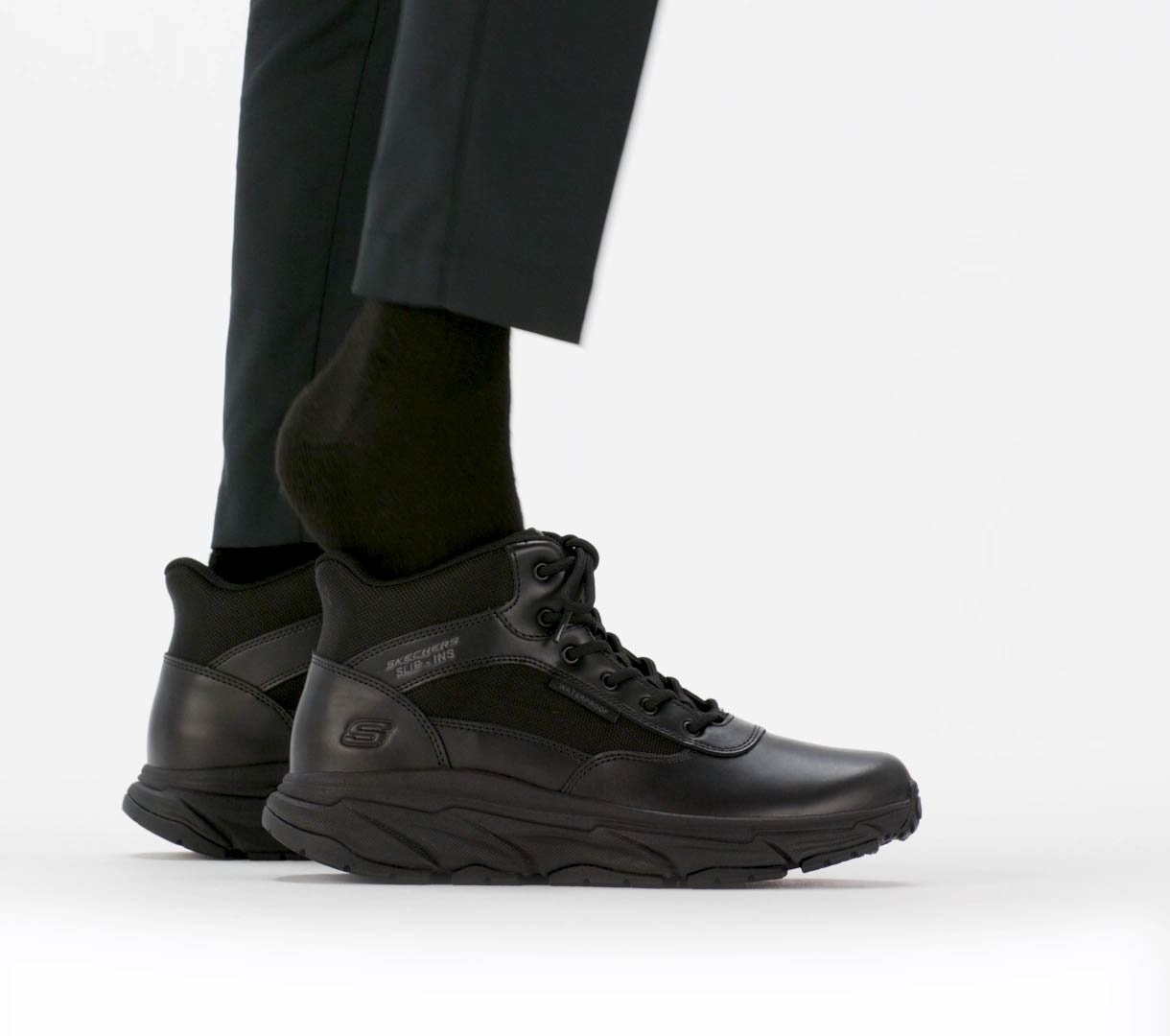 Skechers Slip-in Work Waterproof Slip-Resistant: D'Lux Journey - Redron image number 1