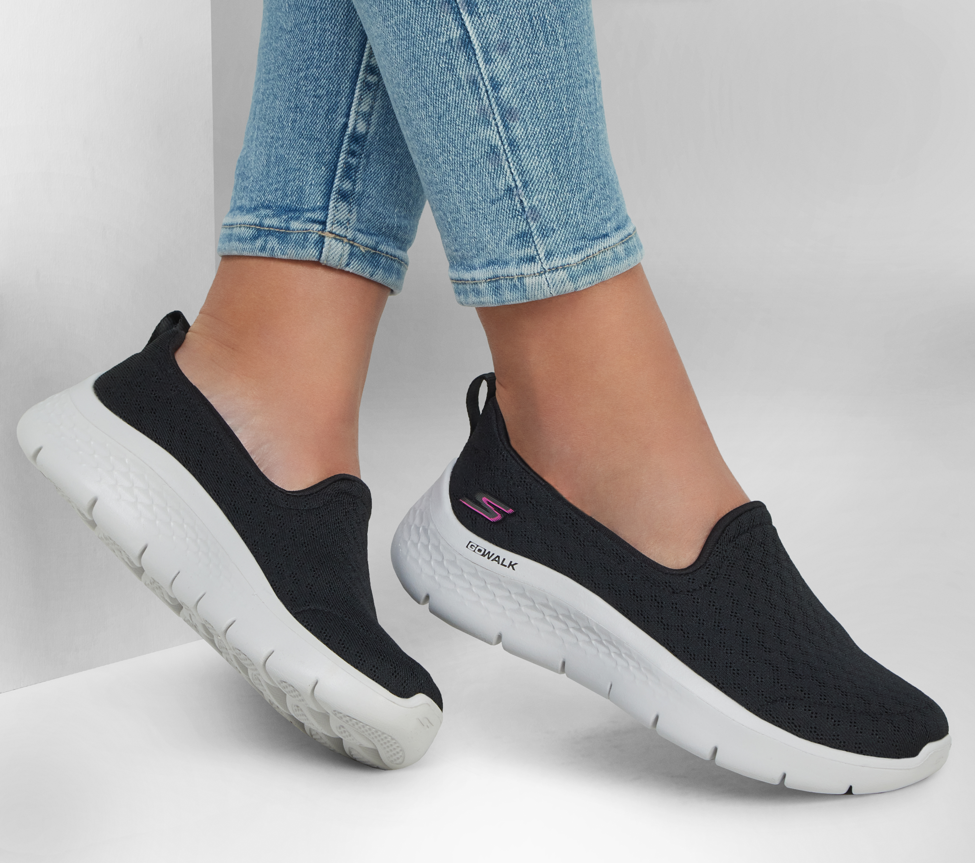 スケッチャーズ レディース スニーカー シューズ Go Walk Flex Ocean Wind Taupe 通販 