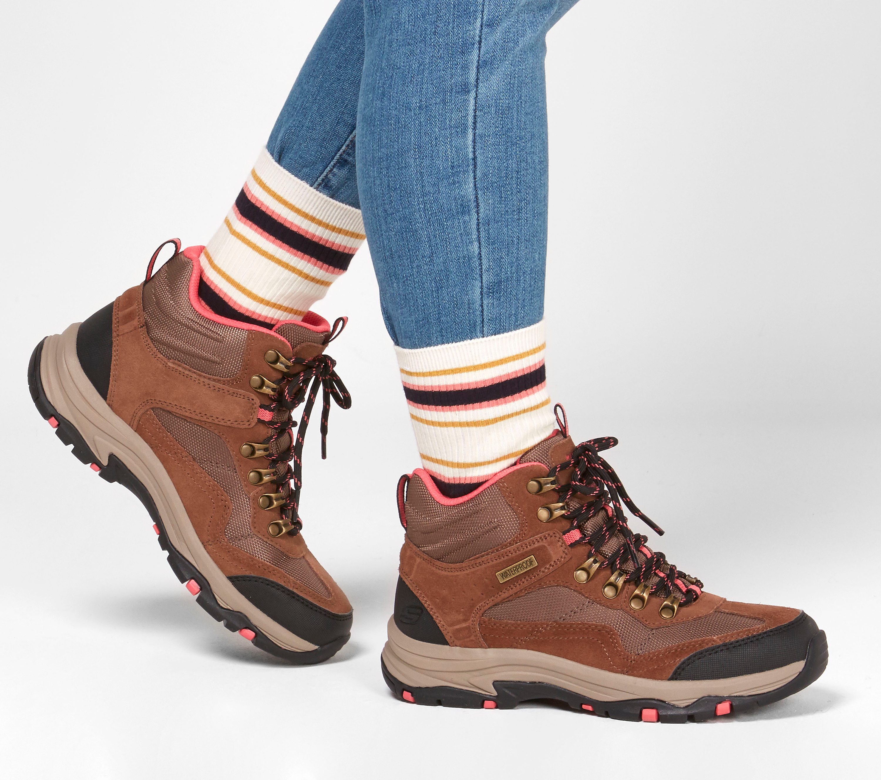 skechers memory foam hiking boots