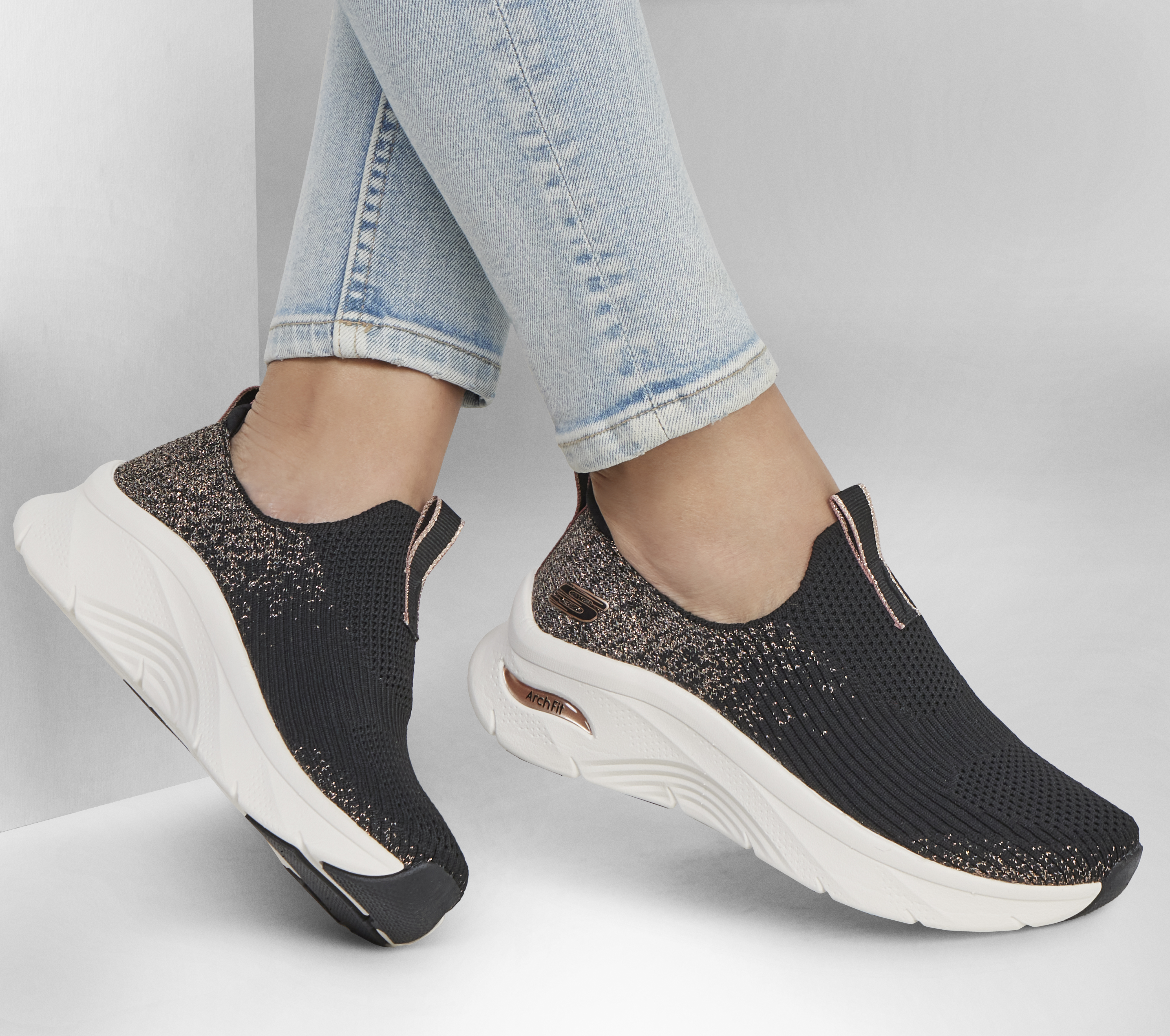 Relaxed Arch D'Lux - Glimmer Dust | SKECHERS