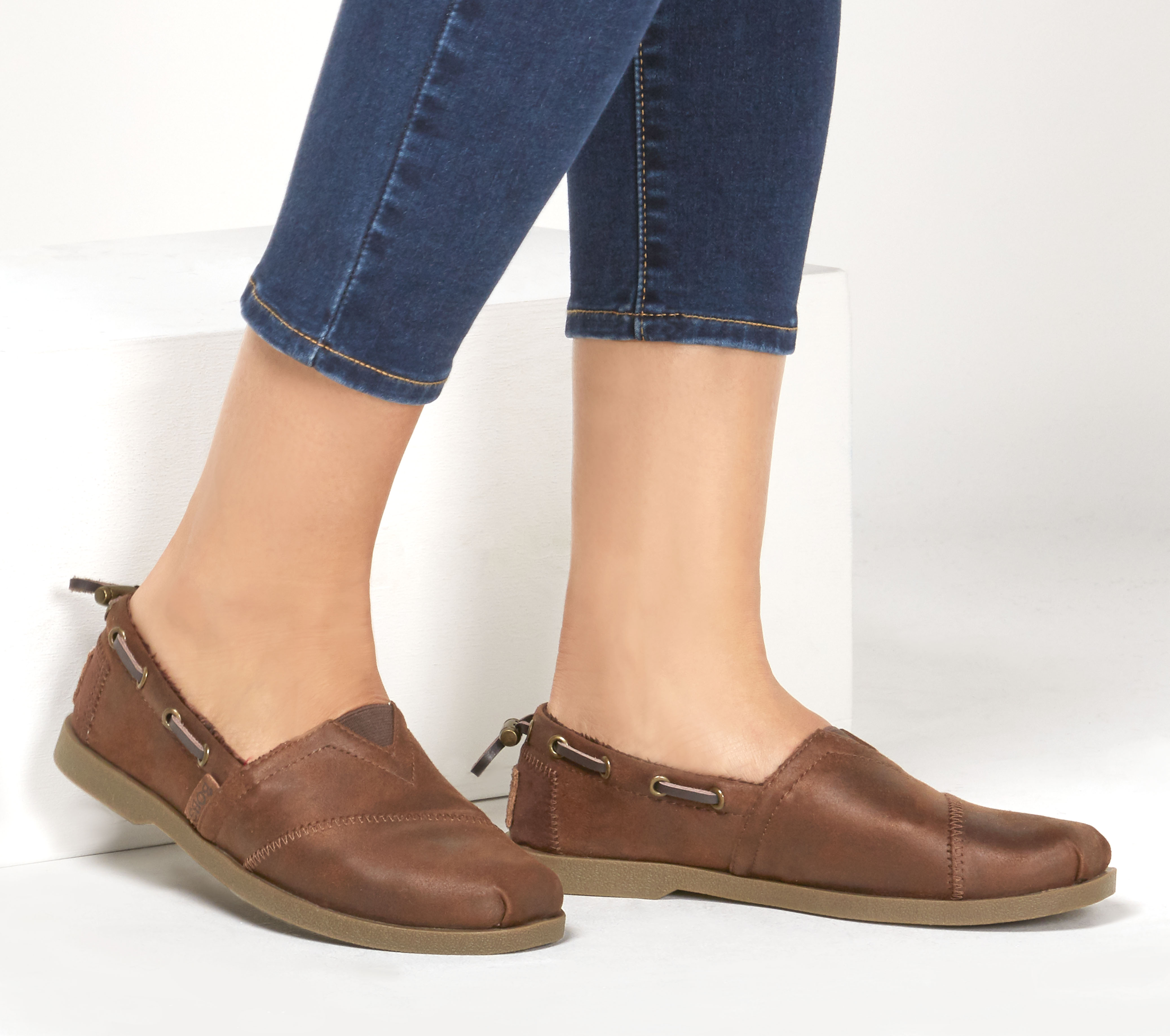 bobs skechers leather