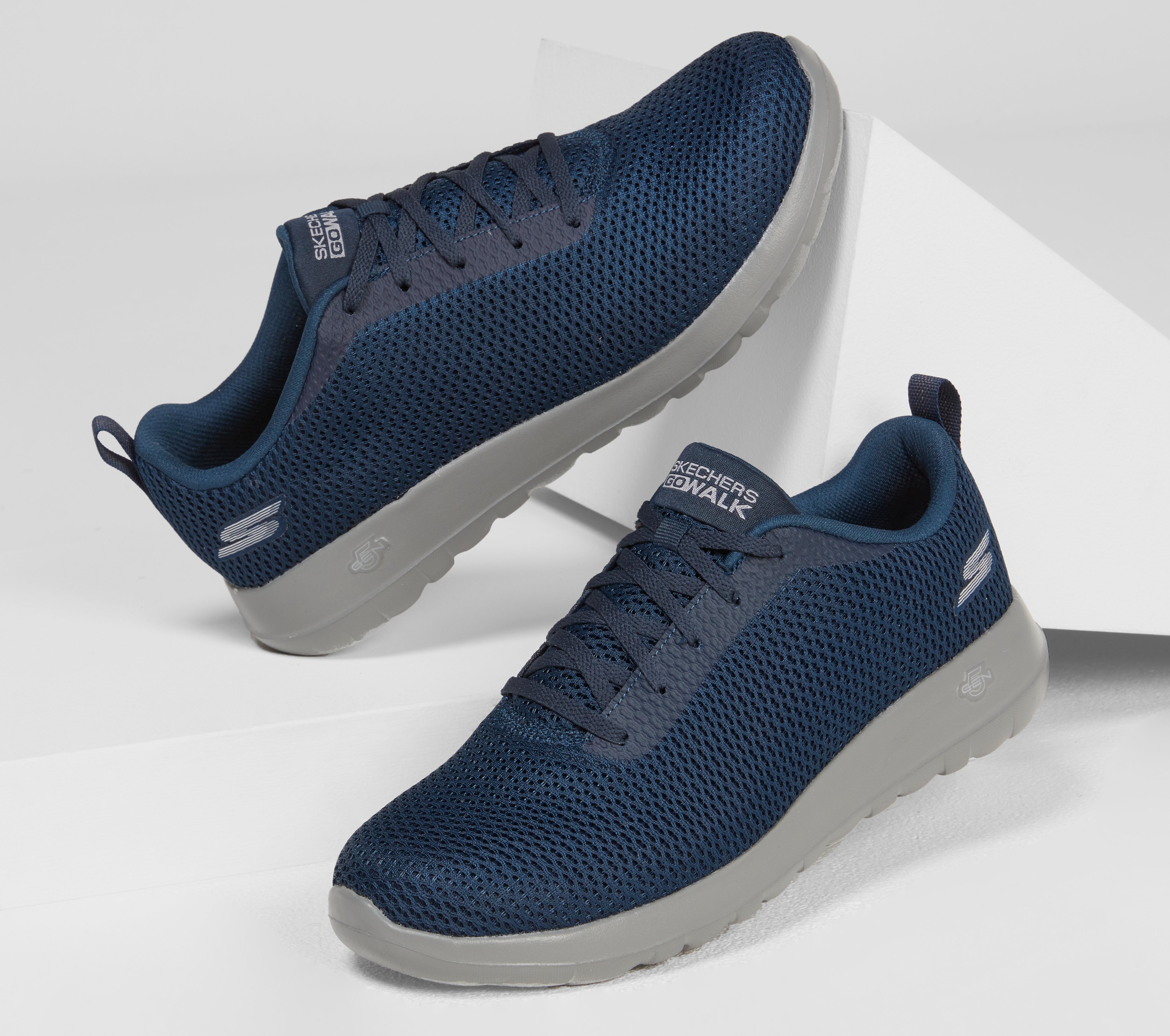 skechers on the go herren