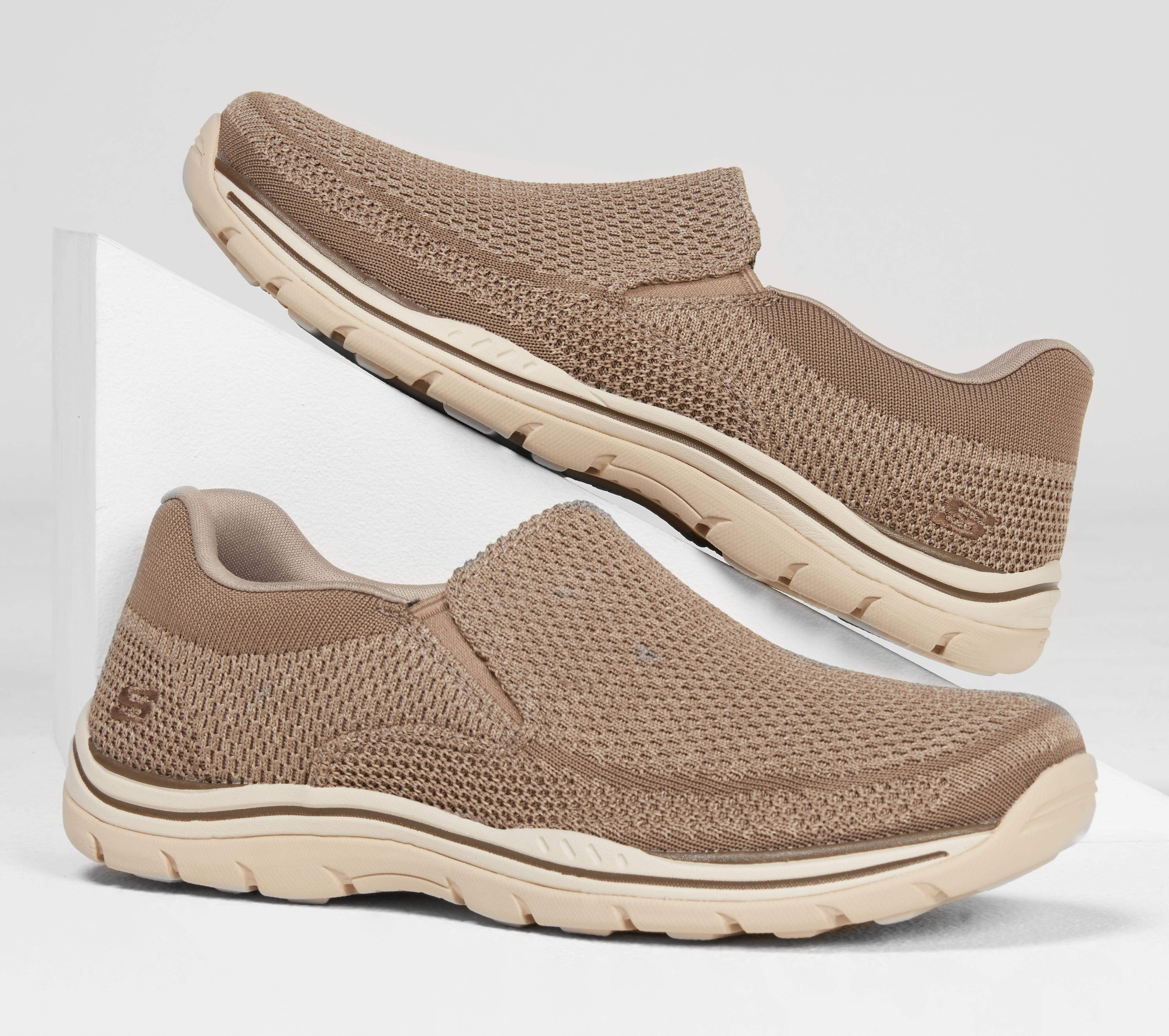 Relaxed Fit: Expected - Gomel | SKECHERS