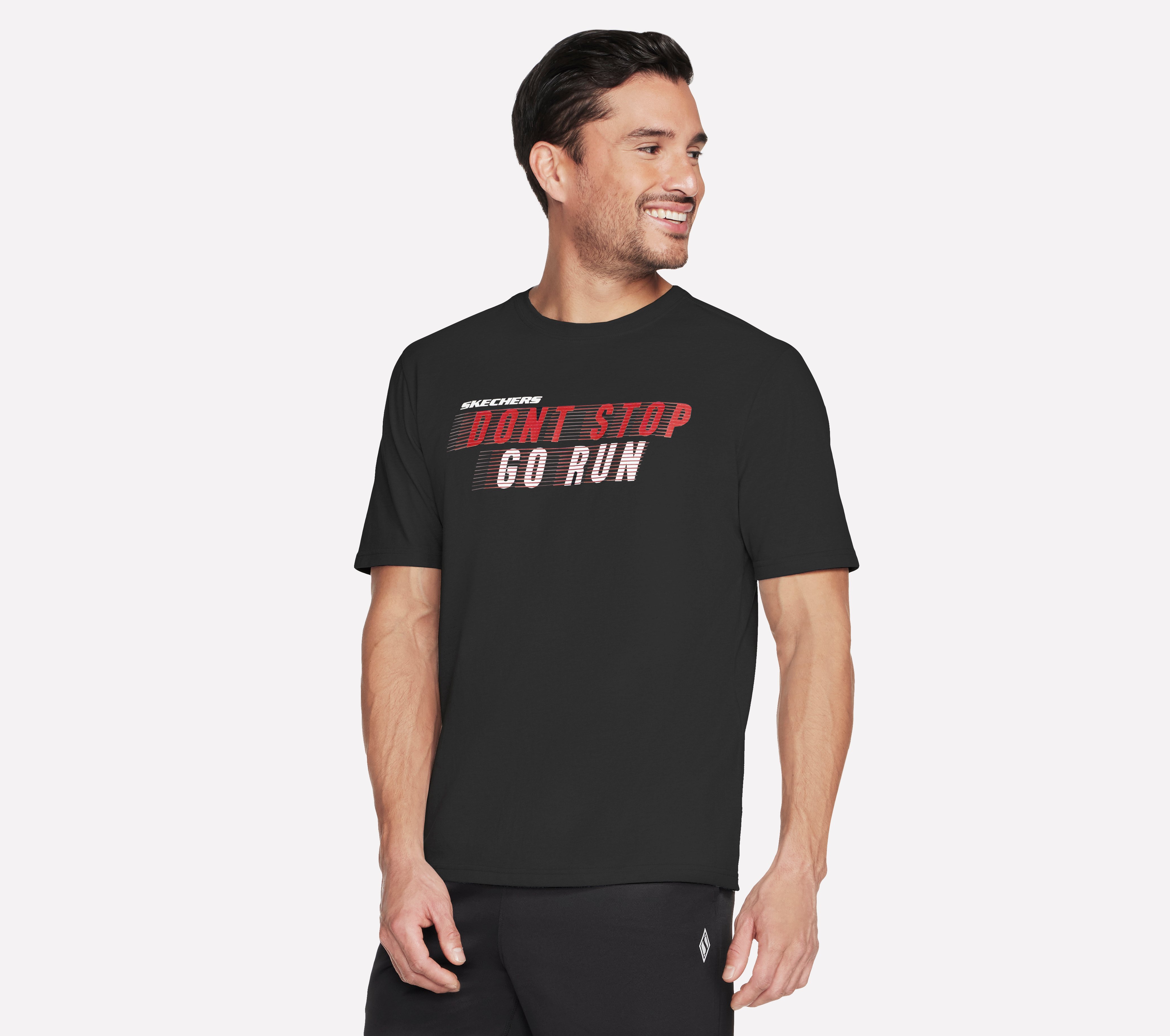 SKECHERS | Tee Fast Track