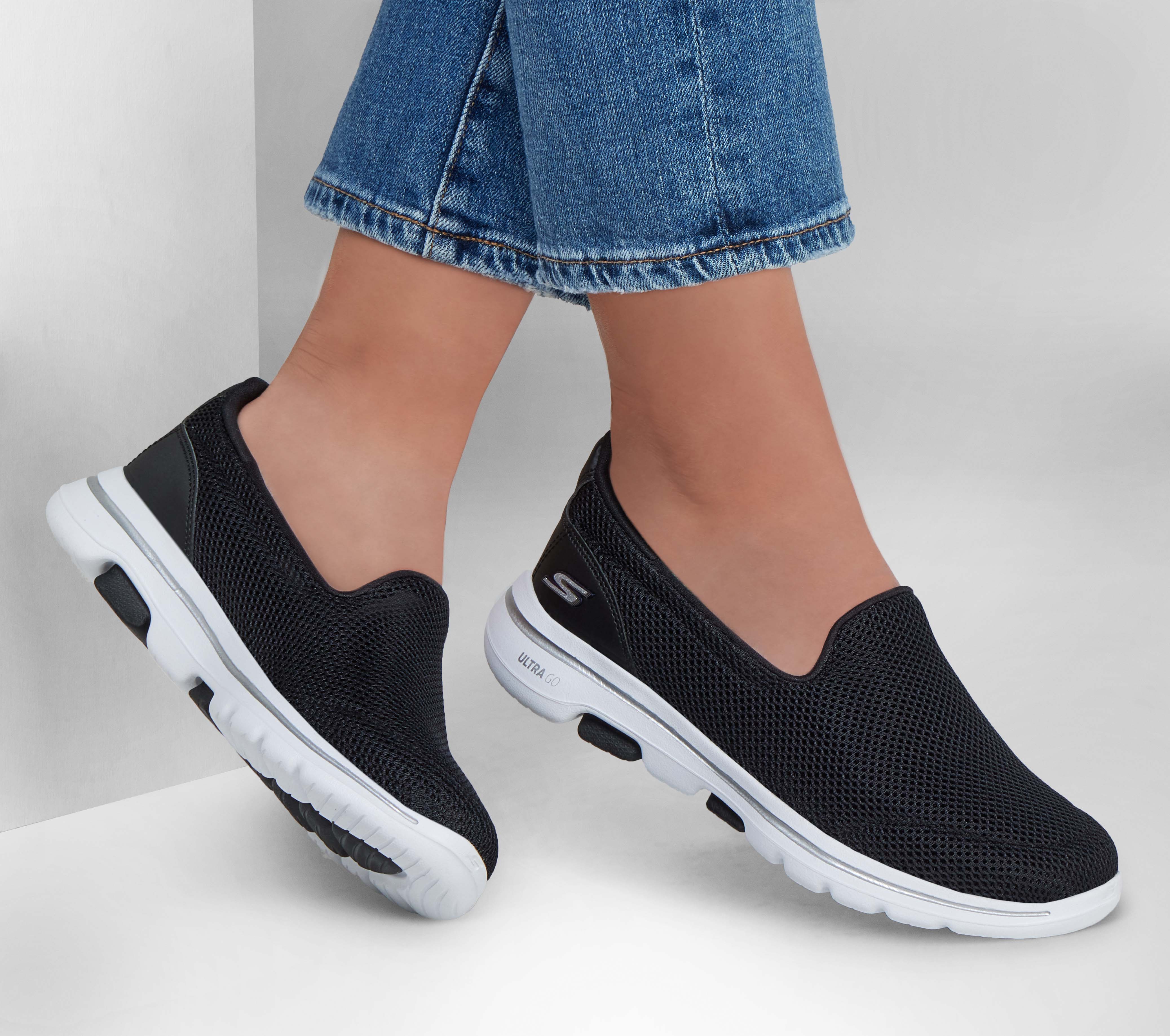 Skechers GOwalk 5 |